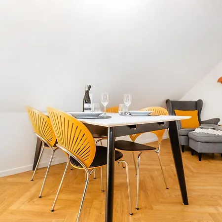Apartment 2-etagers Luksus Lejlighed I Vestbyen Aalborg