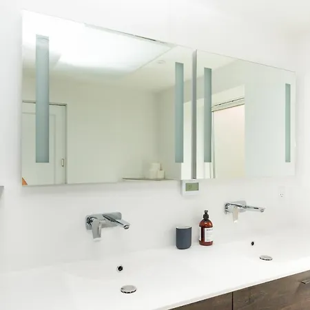 2-etagers Luksus Lejlighed I Vestbyen Apartment *